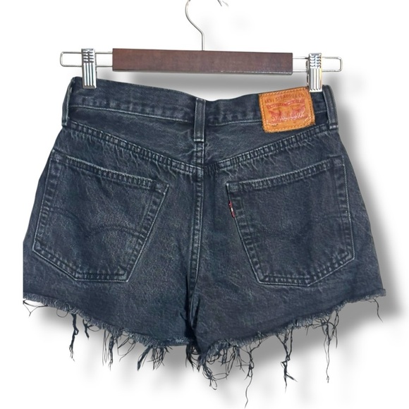 Levi’s 501 Classic Black Denim Distressed Frayed Raw Hem Jean Short Shorts - Picture 7 of 14